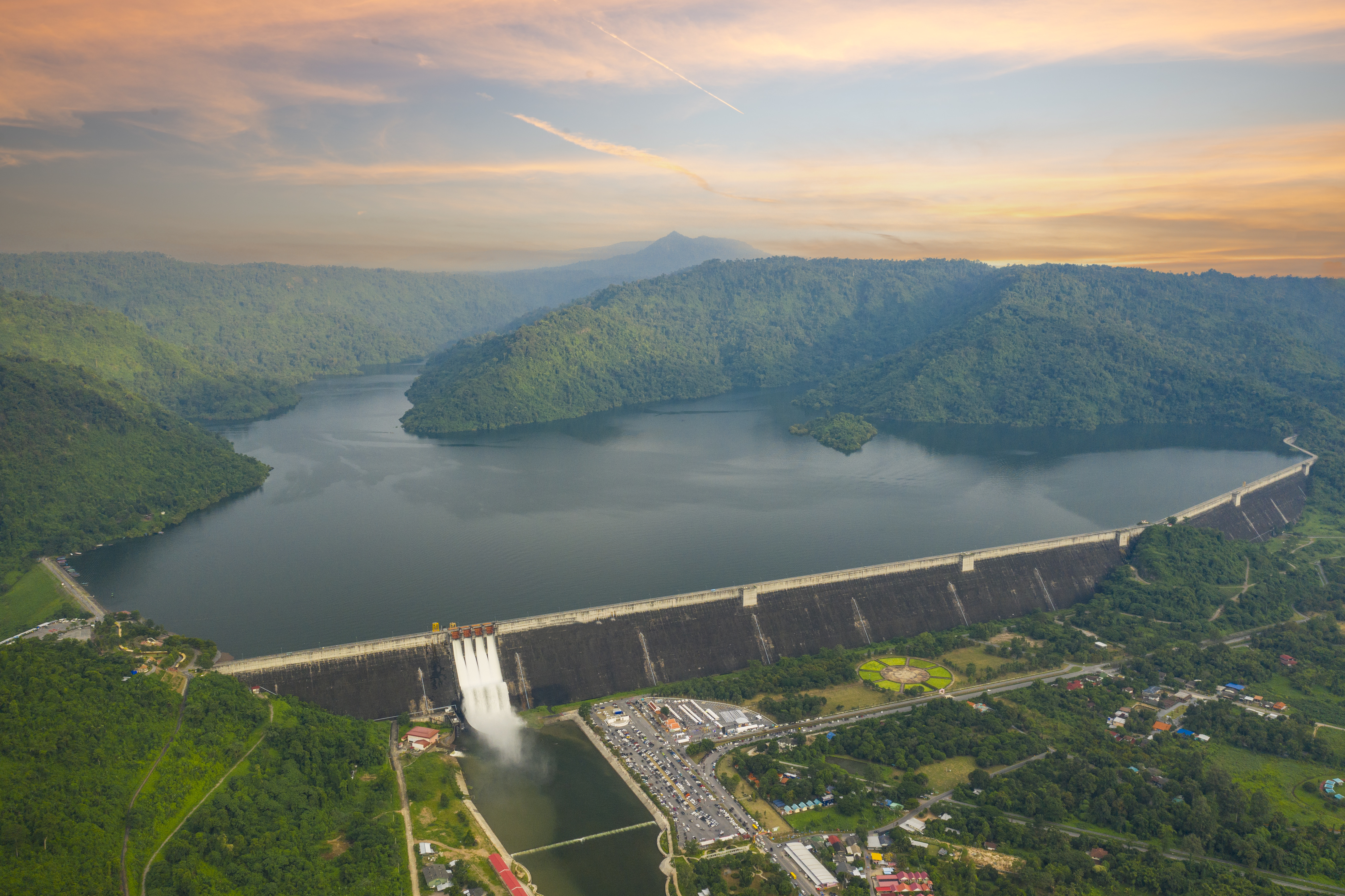 Ce a pățit un oficial indian care a golit un baraj pentru a-și recupera telefonul mobil