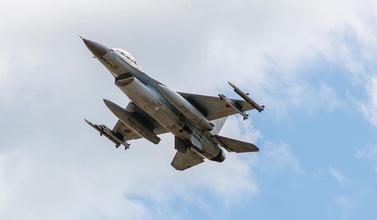 Forţele Aeriene Române au interceptat o aeronavă militară rusă în apropierea spațiului aerian al Țărilor Baltice