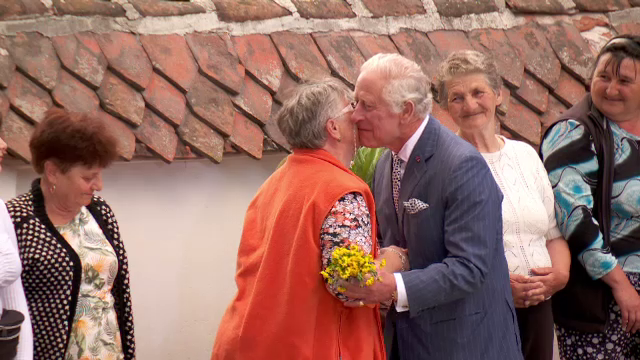 Cum a fost primit Regele Charles al III-lea de vecinii din Valea Zălanului: „Mi-a strâns mâna și ne-am pupat"