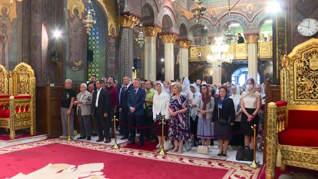 Creștinii au sărbătorit cu pioșenie Rusaliile. Mărturia emoționantă a unei fetițe care a ieșit de la biserică