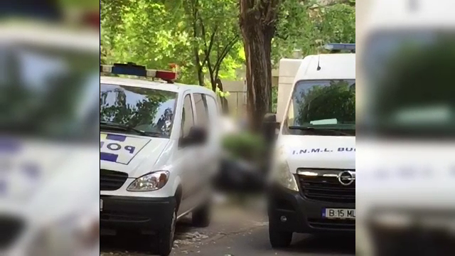 ANIMAȚIE GRAFICĂ | Cum a descoperit proprietarul apartamentului din Berceni cadavrul din canapea. Suspiciunile vecinilor