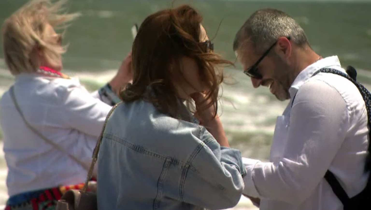 Furtuna din larg a ținut turiștii pe plaje și la terase. Portul turistic Tomis a fost plin ochi