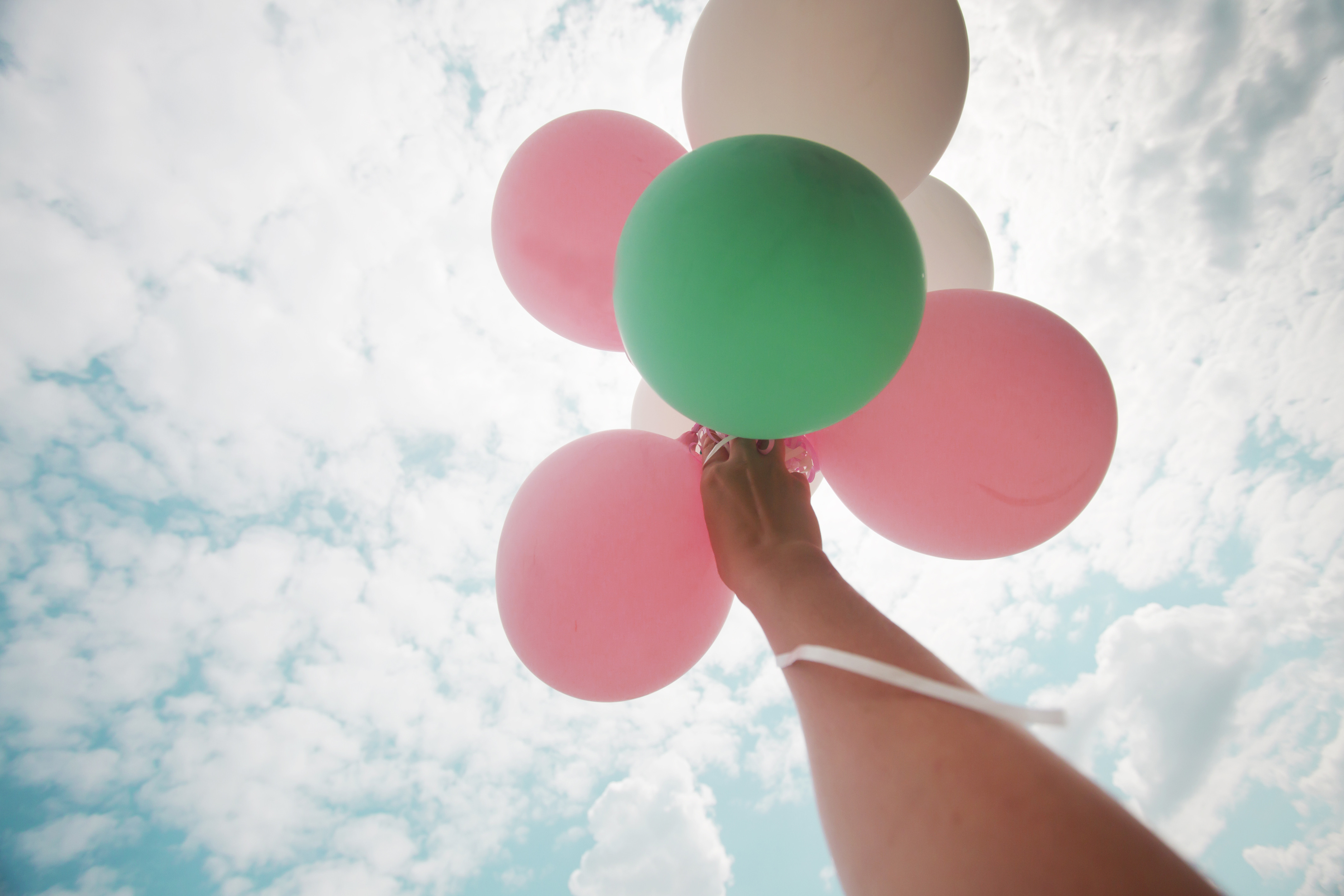 De ce a fost arestată în Moscova o femeie cu un balon pe care scria ”La mulți ani”