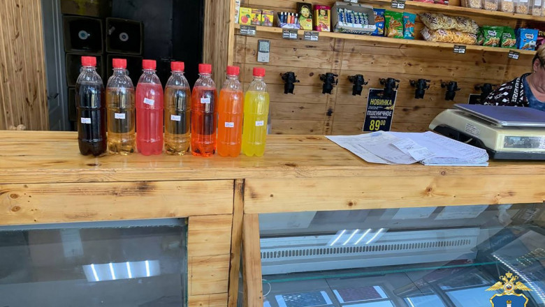 Cel puțin 8 ruși au murit, iar alți zeci s-au îmbolnăvit, după ce au băut cidru otrăvit