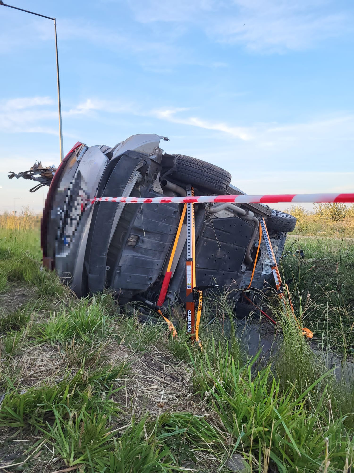 Accident grav în apropiere de Vama Giurgiu. Două persoane au murit, după ce mașina în care se aflau s-a răsturnat