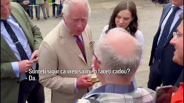 Regele Charles şi-a încheiat vacanţa în România. ”A fost impresionat de căldura cu care îl primesc românii”