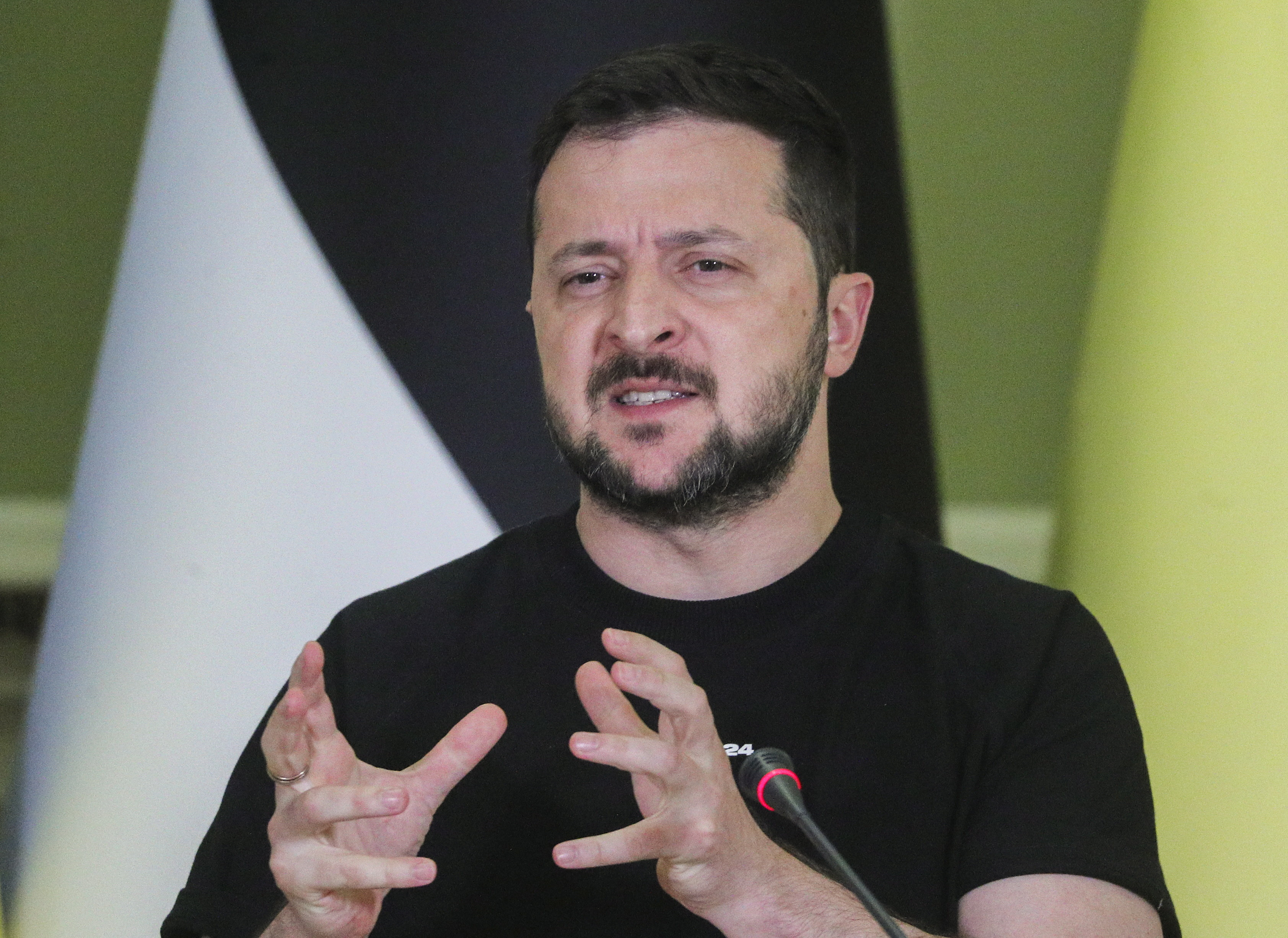 Zelenski se declară ”șocat” că ONU și Crucea Roșie nu au trimis până acum ajutoare, după distrugerea barajului Kahovka