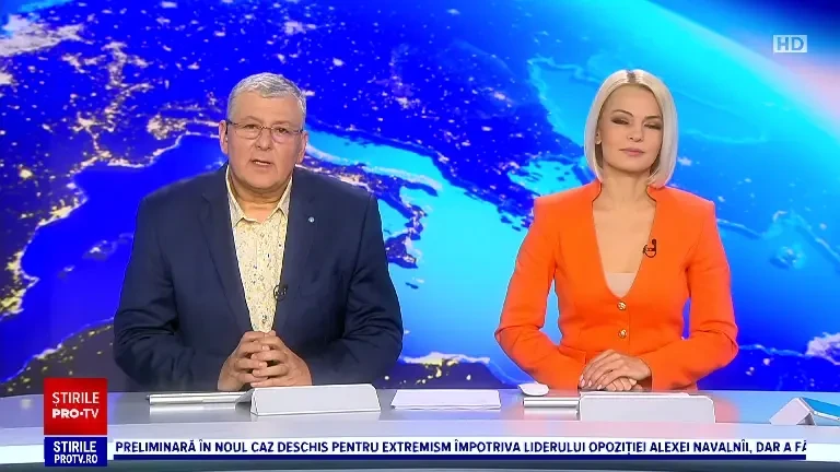 Cum a fost surprinsă o familie de mistreți, lângă o pădure din Iași