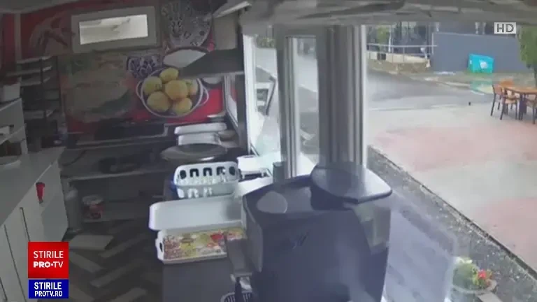 Cutremurul din Arad a fost urmat de 13 replici. Specialiștii INFP: Sunt efectele cutremurelor devastatoare din Turcia