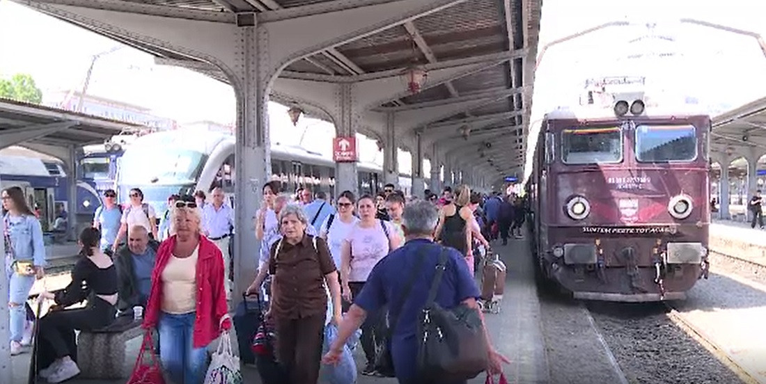 Trenurile Soarelui 2023: 32 de garnituri vor face legătura cu litoralul. Prețul unui bilet