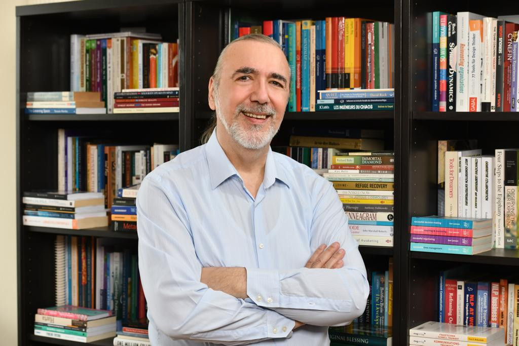 (P) Calea spre bunăstare: cum să-ți transformi relația cu banii depășind traumele financiare