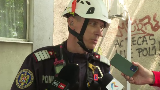 Declarațiile alpinistului ISU care a intervenit pentru salvarea militarului ce voia să se arunce de la etajul opt