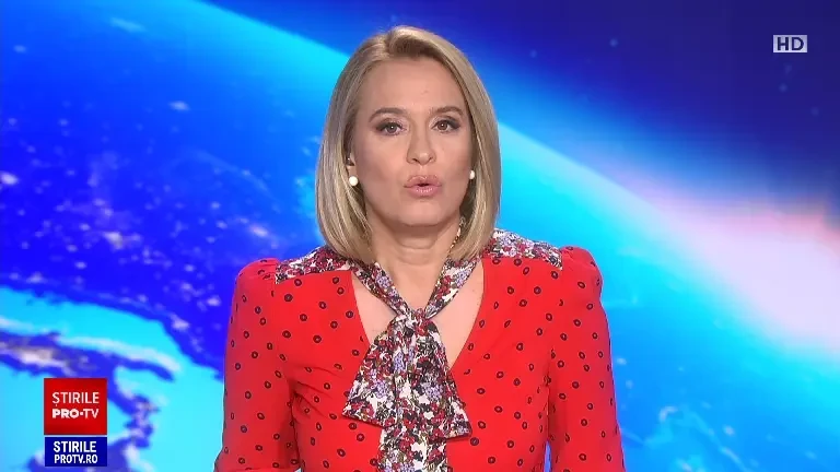 Mai multe străzi din Timiș au fost inundate. Șoferii și-au abandonat mașinile care au rămas blocate în ape