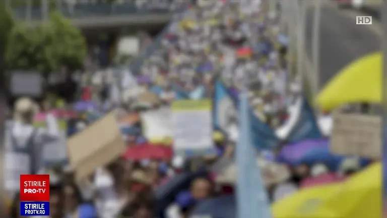 Profesorii care au făcut grevă vor avea salariul mai mic cu 30% în mai. Pentru unii dascăli, banii tăiați sunt cât două rate