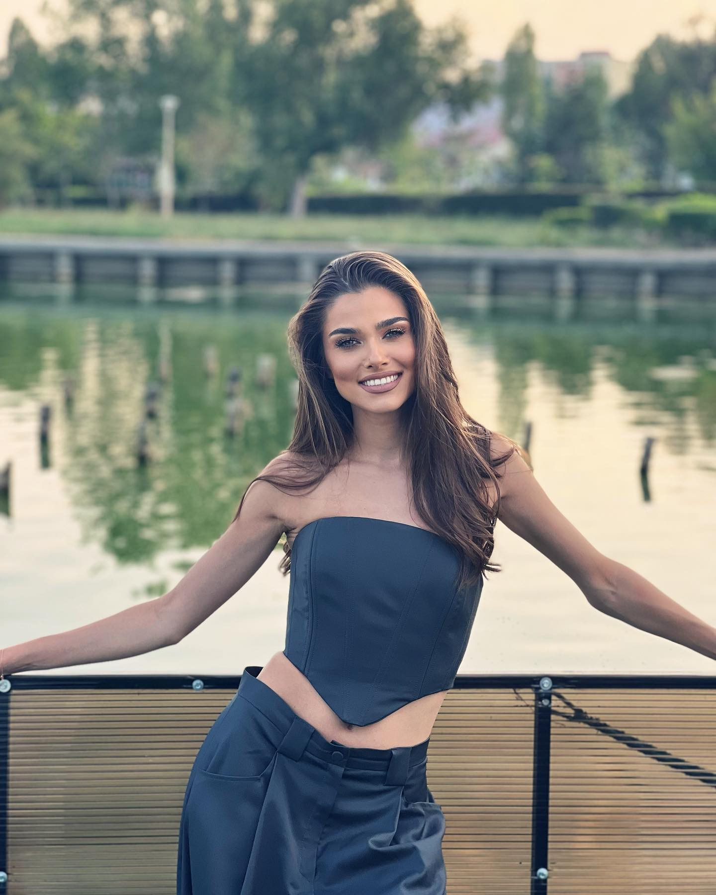 Theo Rose a născut. Artista a adus pe lume un băiețel