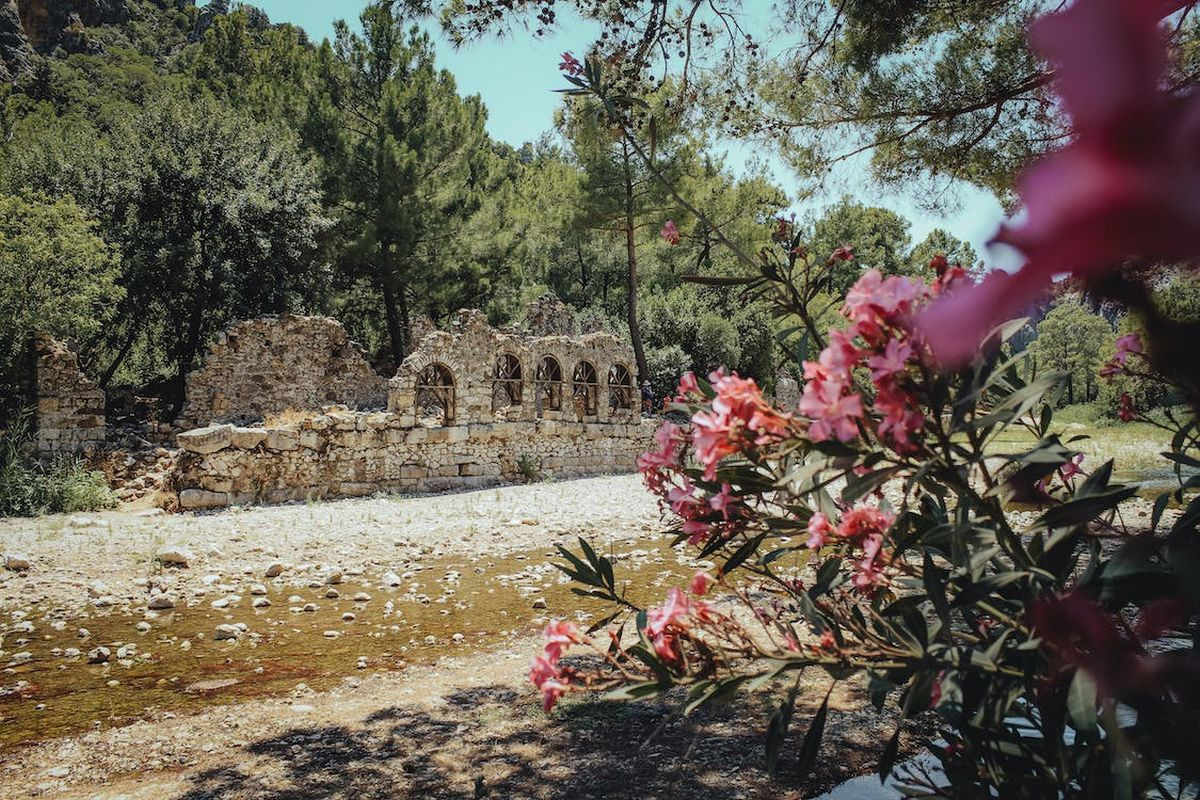 (P) Sejur în Antalya, soluția pentru a te elibera de stres și a reuși să-ți regăsești echilibrul și inspirația