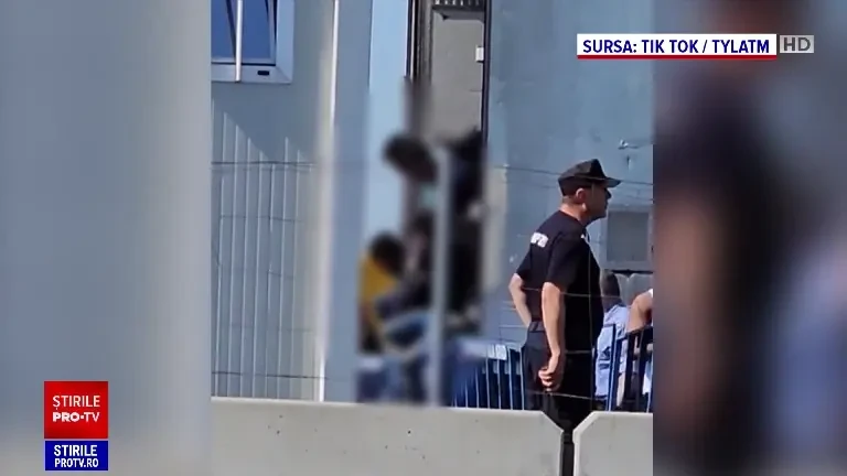 Metoda folosită pentru transportul ilegal de migranți, explicată de Poliție. 55 de oameni au trecut pe lângă moarte, la Arad