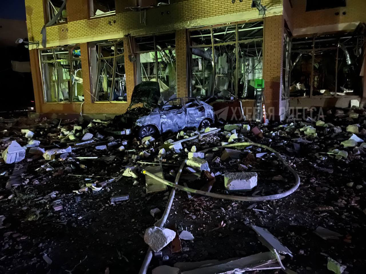 Cel puţin trei persoane au murit şi alte 13 au fost rănite, după un atac cu rachete ruseşti la Odesa