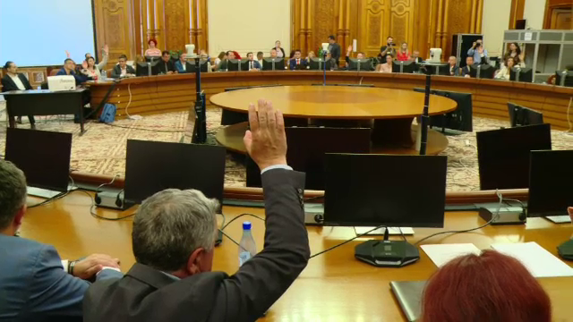 PSD și PNL au dat tot ce au avut mai bun. Unul dintre noii veniți nu știa nici măcar cum se cheamă ministerul său