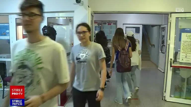 Ce criterii trebuie să îndeplinească șoferii ca să conducă o motocicletă. Proiectul de lege, adoptat de Camera Deputaților