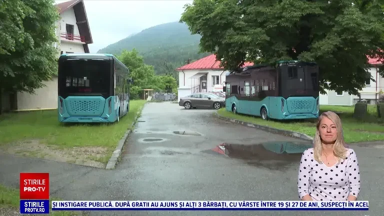 Orașul care și-a cumpărat autobuze electrice, dar nu le poate pune în funcțiune pentru că nu are infrastructura necesară
