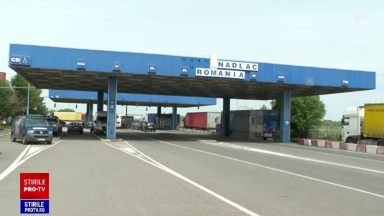 Fenomen alarmant în vestul țării. Parcările din zona vămilor, pline de vehicule care au fost folosite în traficul de persoane