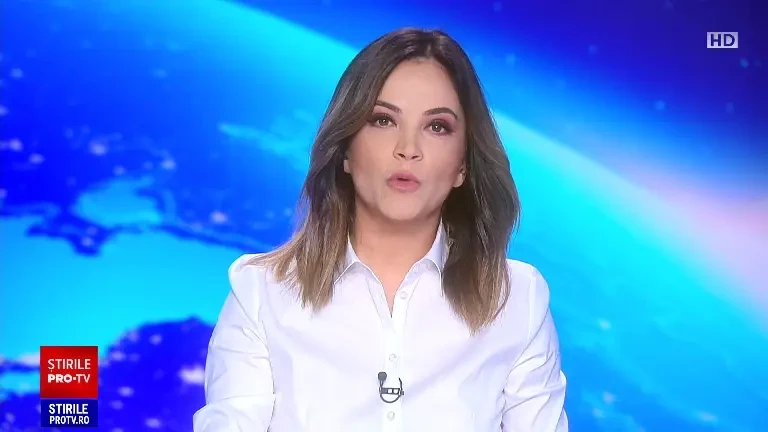 Un tânăr fără permis, care fugea prin Timiș cu o mașină cu numere false, a dat peste polițistul care voia să-l oprească