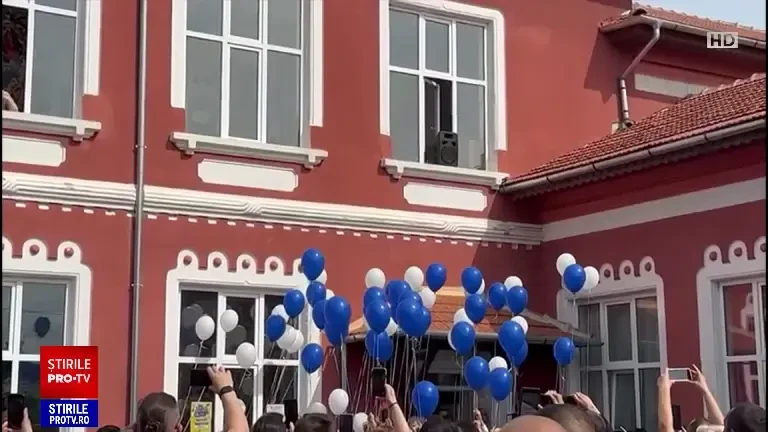 A fost ultima zi de școală, după trei săptămâni de grevă. Emoțiile s-au mutat la grădinițe