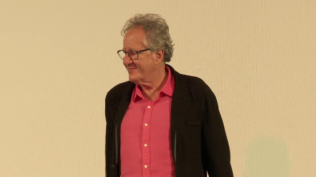 TIFF 2023: Marele actor Geoffrey Rush a furat lumina reflectoarelor. ”E modest și drăguț. Simpatic”