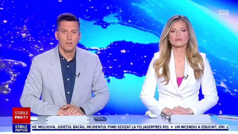 Balenele drepte fac senzație în Patagonia. Mii de oameni merg să le vadă