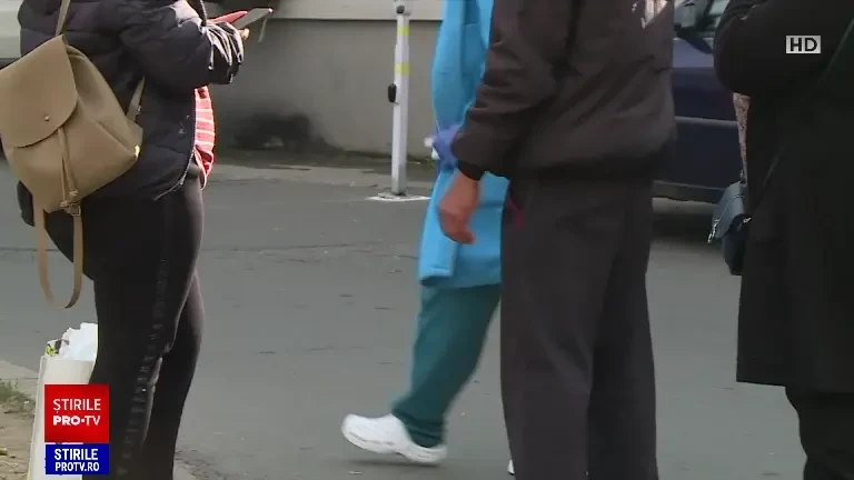 Cum funcționează sistemul de sănătate din România. 22 de categorii sunt scutite de plata CASS