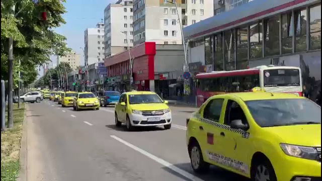 Sute de taximetriști au ieșit în stradă și protestează în mai multe orașe din țară. Revendicările și nemulțumirile acestora