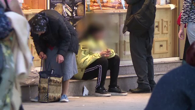 Copii obligaţi să cerşească în Oradea, Arad şi Timişoara. Opt indivizi au fost ridicaţi de procurorii DIICOT