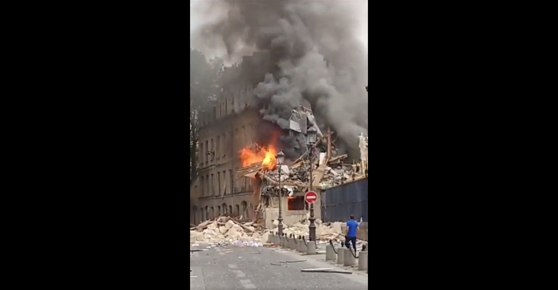 Explozie puternică în Paris. Bilanţul victimelor creşte la cel puţin 29 răniţi, patru în stare gravă