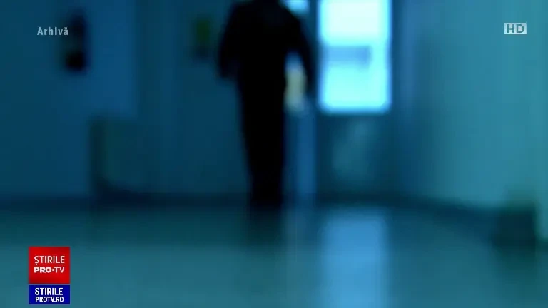 Soțul unui asistent maternal, acuzat că a violat două adolescente cu handicap psihic. Fetele se aflau la el în plasament