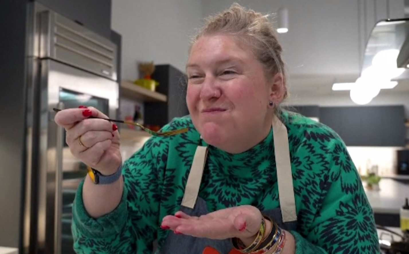 Puiul „clonat” în laborator ajunge în farfuria americanilor. Două companii au primit aprobări