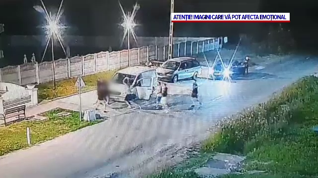 Reglare de conturi violentă în Timiș: Bărbat bătut cu bâtele de o familie. Totul a fost filmat