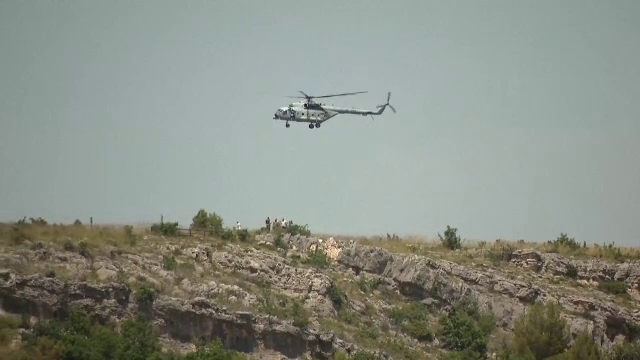 Un elicopter militar s-a prăbușit în timpul unui antrenament în Croația. Două persoane au murit