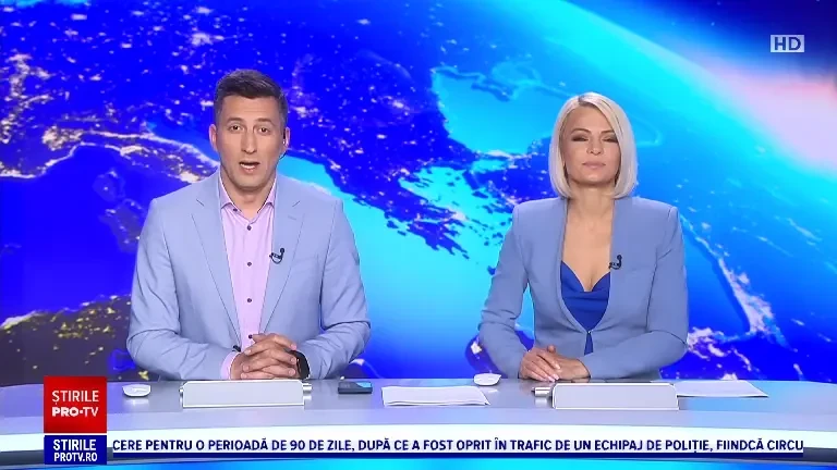 Artă pe o plajă din Bulgaria. Personaje celebre din filme și din povești au fost sculptate în nisip