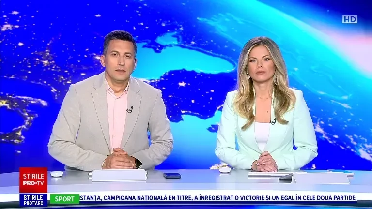 Ce au observat mai muți clujeni într-o mașină care a ieșit de pe un drum și a ajuns sub un pod