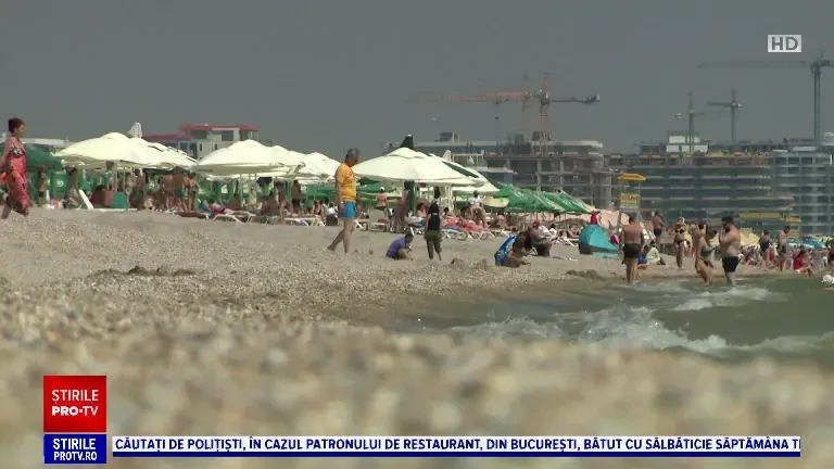 Prețurile sunt încă de extrasezon pe litoral. Câți bani trebuie să scoată turiștii din buzunare pentru un șezlong