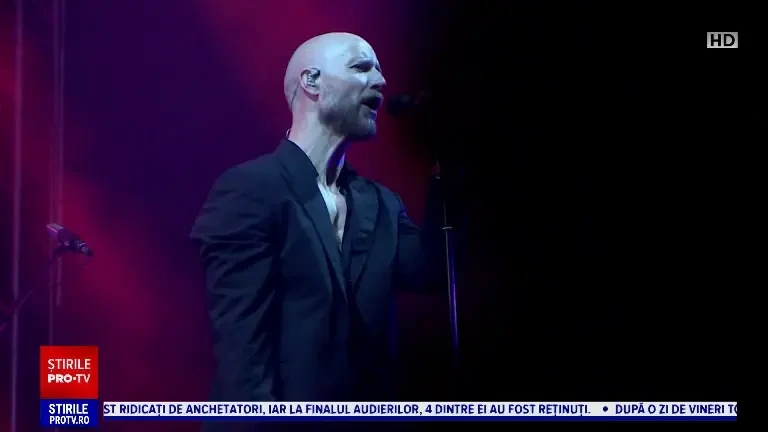 Mii de oameni la festivalul Rock-another-world din Iași. „Nici nu știm ce e cu noi, e foarte mișto”