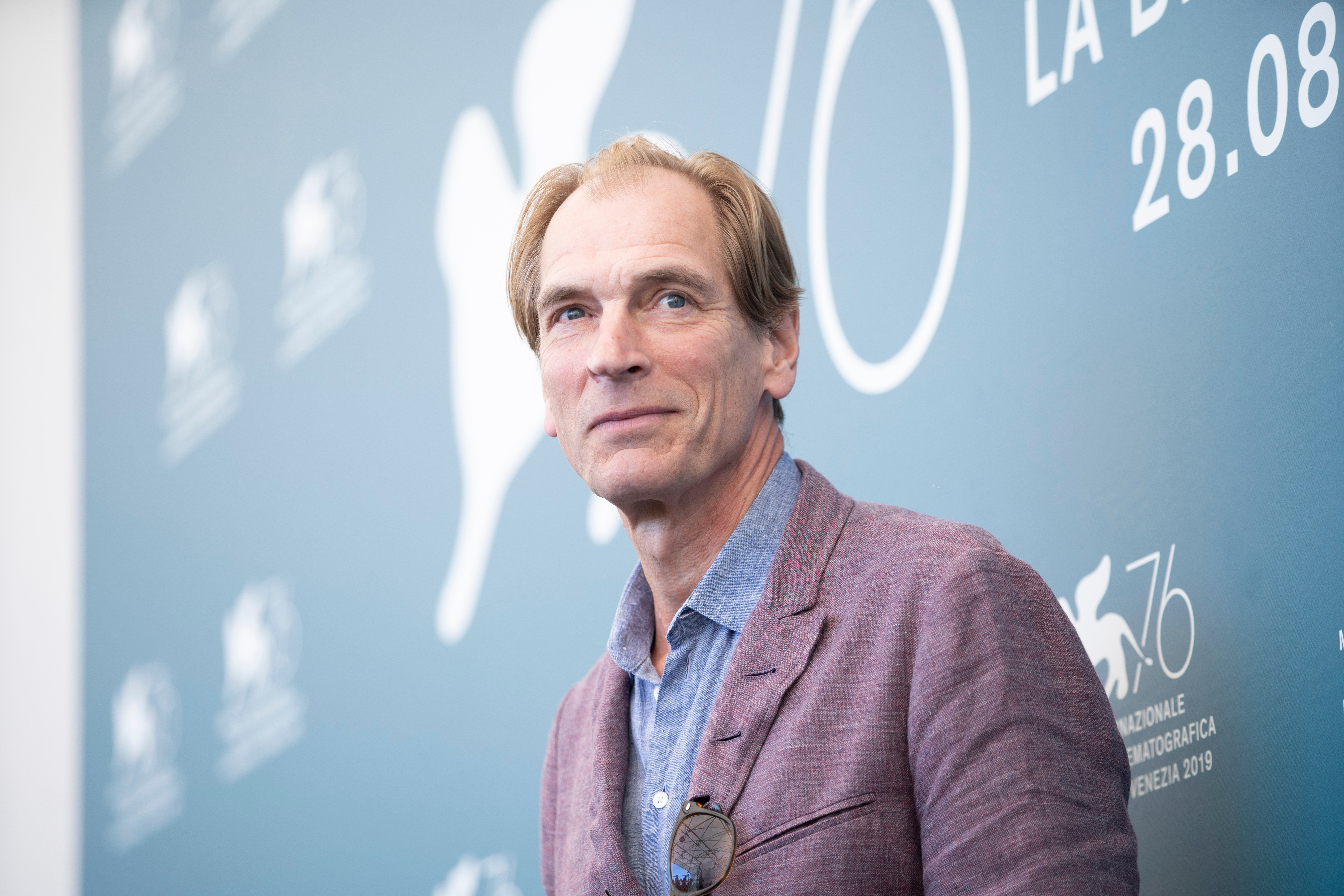 Rămășite umane găsite în zona montană în care a fost căutat actorul britanic Julian Sands, dat dispărut de cinci luni