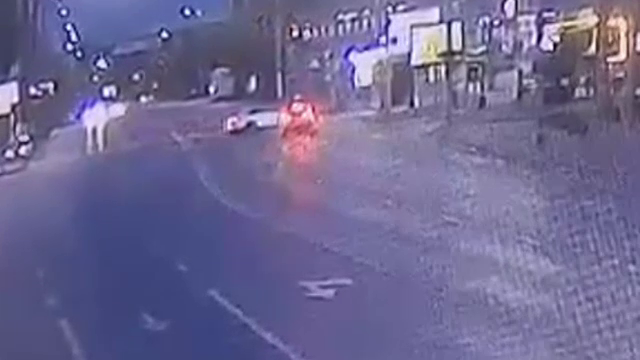 Cum s-a petrecut accidentul cu 6 victime din Iaşi. Impactul a fost surprins de camerele de supraveghere