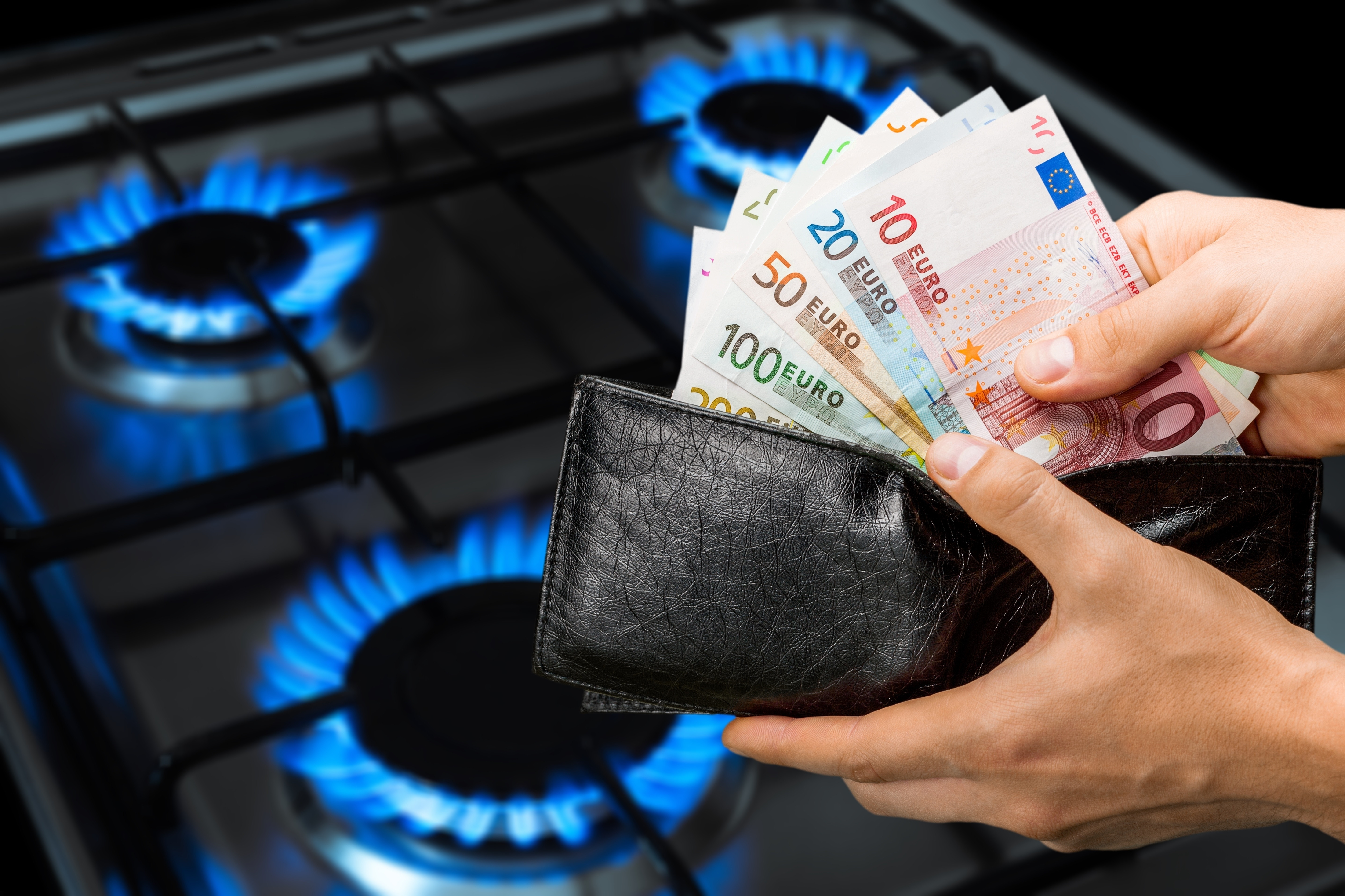 Gazul se ieftinește la nivel european, dar NU și în România. Ciolacu îi cere ministrului Energiei să verifice prețurile