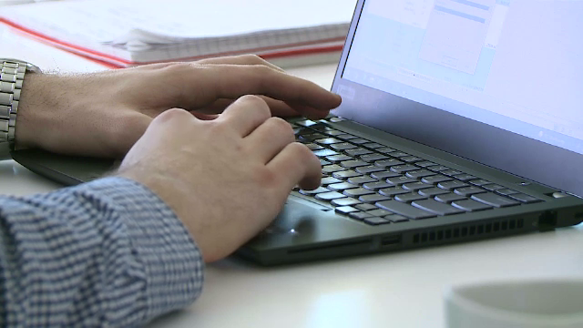 Dreptul la deconectare: Angajații români nu mai trebuie să răspundă la telefon după serviciu. Ce noutăți apar