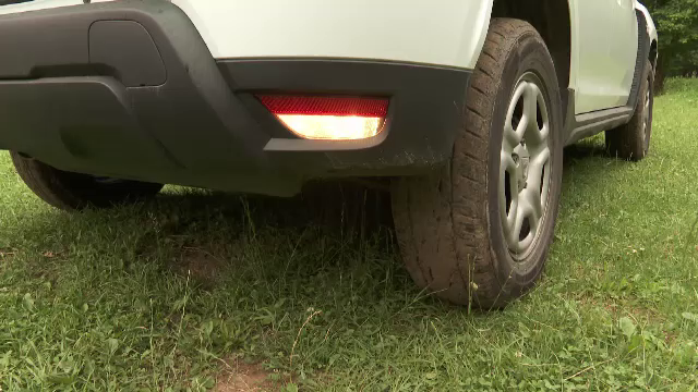 „Nu știu cum rezistă părinții”. Un băiețel de un an și jumătate a murit după ce a fost călcat cu mașina de o rudă