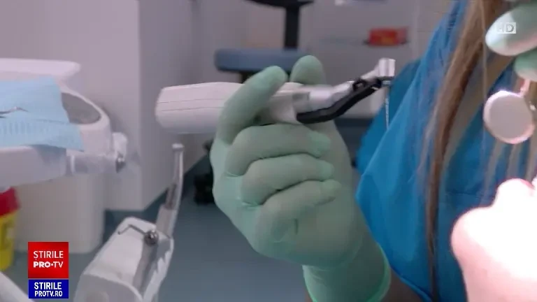 Scandal la Colegiul Medicilor Stomatologi. O decizie controversată ar duce la închiderea cabinetelor mici. Cine câștigă
