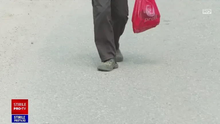 „O bătut-o foarte rău”. O femeie de 47 de ani, bătută și violată de un individ care lucra ca zilier în gospodăriile din sat