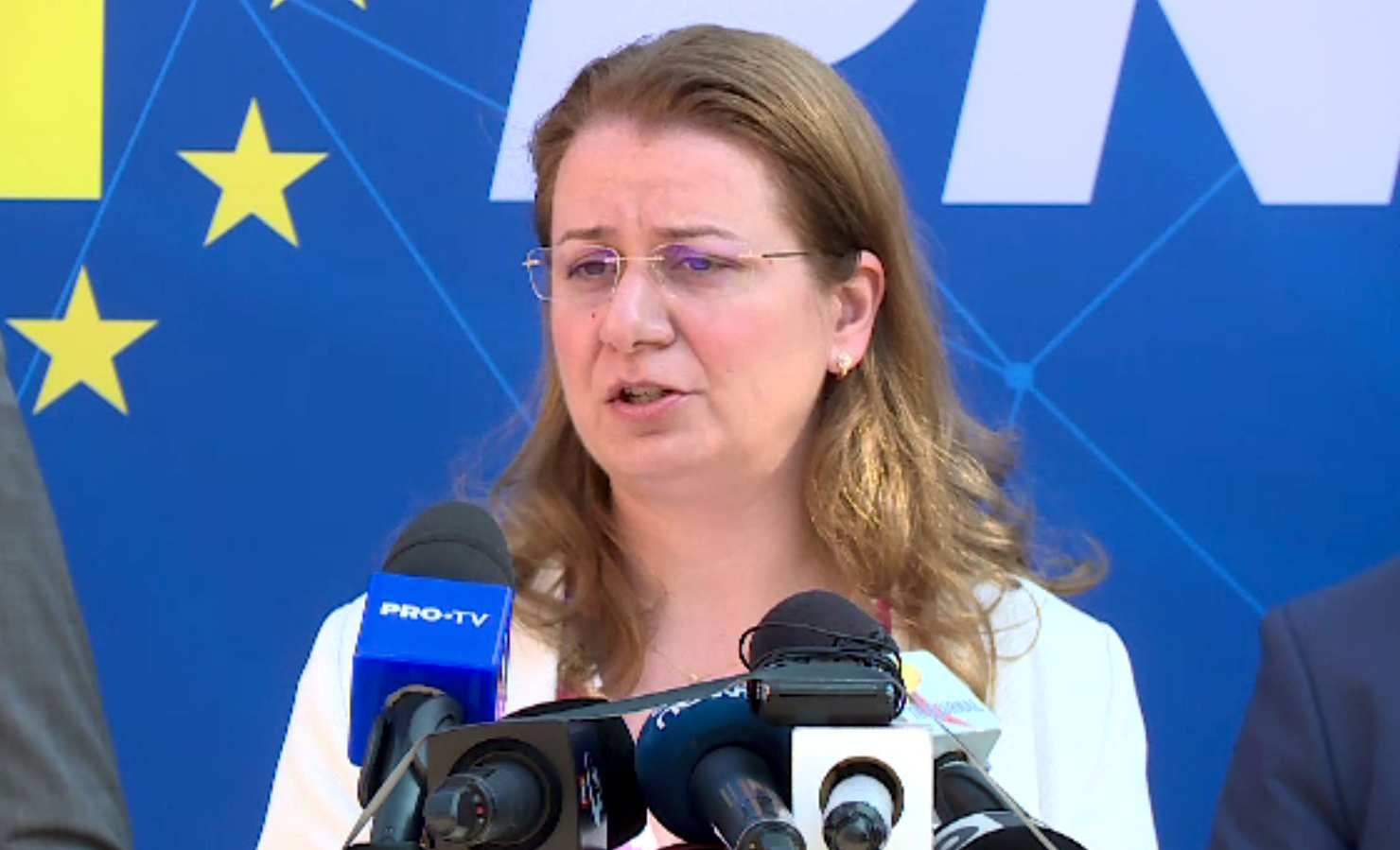 Cum s-au produs fraudele la examenele naționale. Ligia Deca: „Tehnologia” este de vină